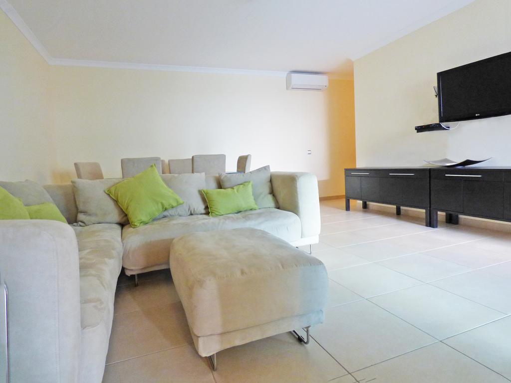 Apartamento Olhos D'Agua Αλμπουφέιρα Εξωτερικό φωτογραφία